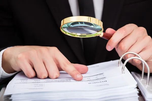 vérification d’une facture fournisseur conforme dans logiciel de facturation